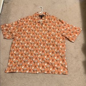 Short sleeve button down